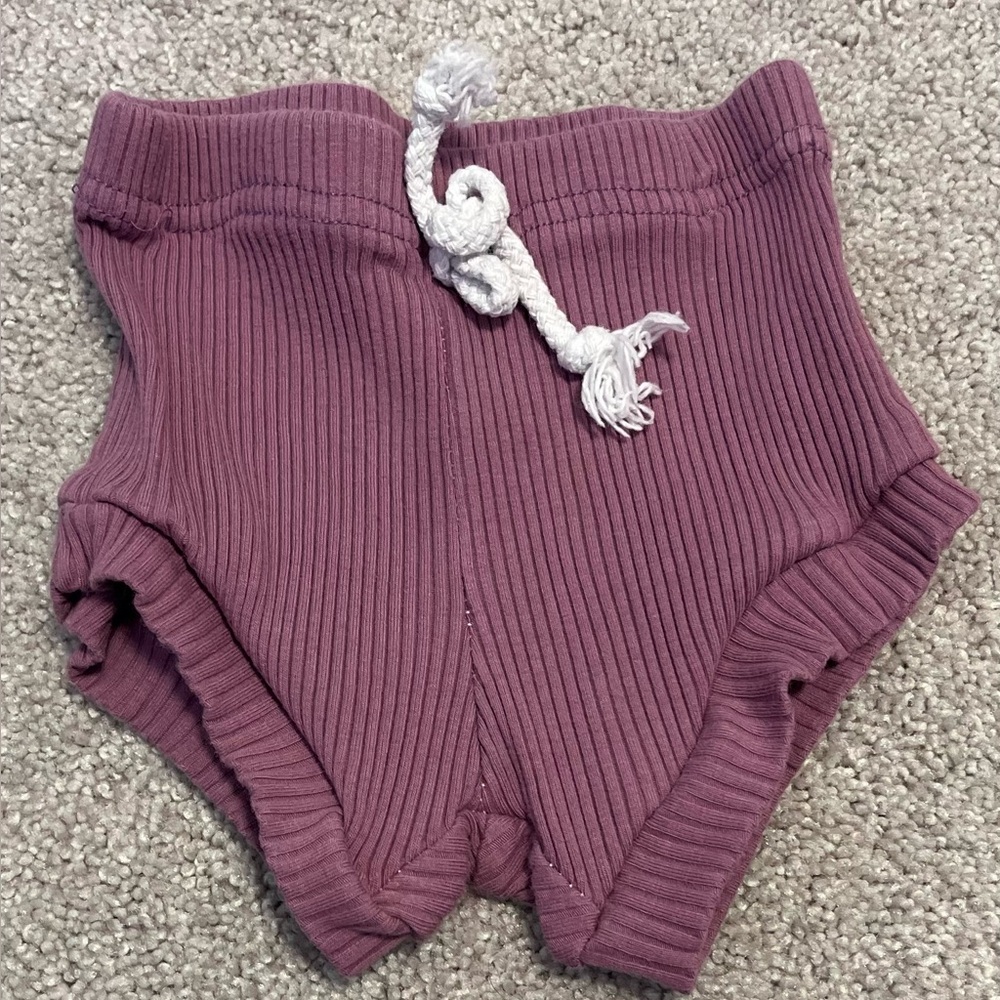⭐️5/$25⭐️ Ribbed Two-Piece Set Matching Outfit 2T - Picture 4 of 4